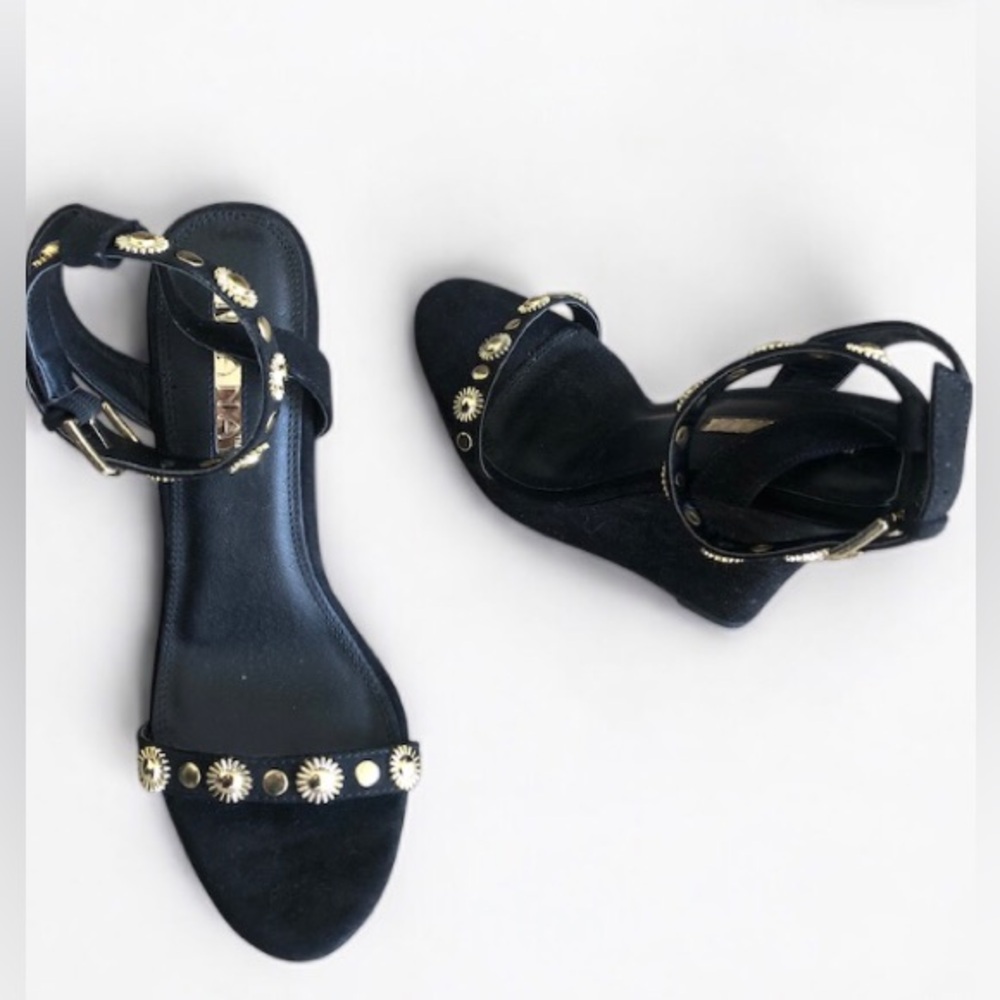Liliana Black Sandals with Gold Floral Accents